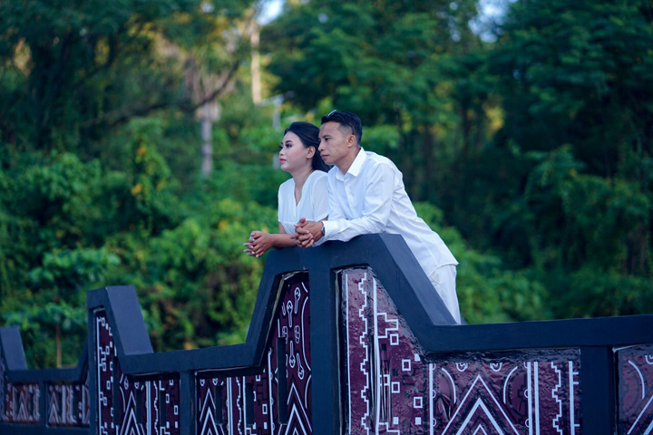 Grace & Hardy | Fiona