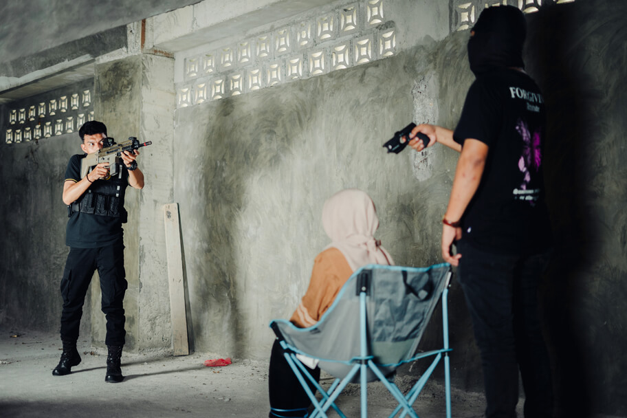 Tema pembebasan sandera 1