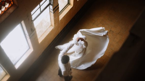 Chur & Revo | Glamour