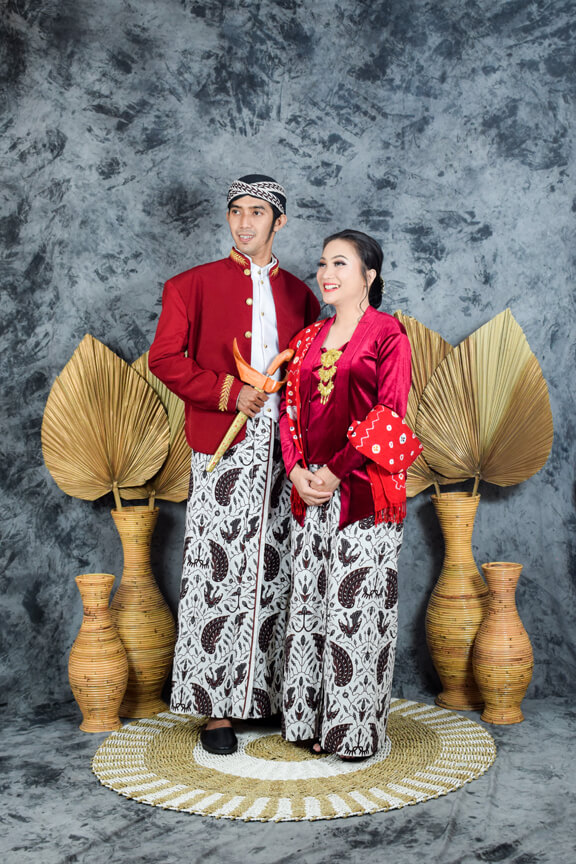 FOTO MEMPELAI_MASING-MASING DICROP