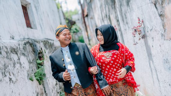 Ria & Kholik | Glamour