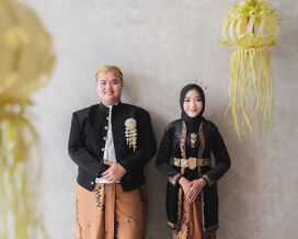 Roza & Febri | Megan