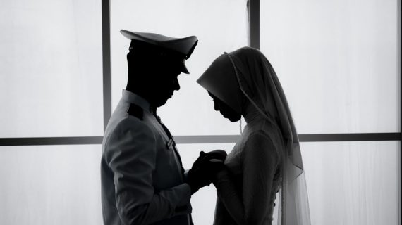 Roni & Yuni | Glamour