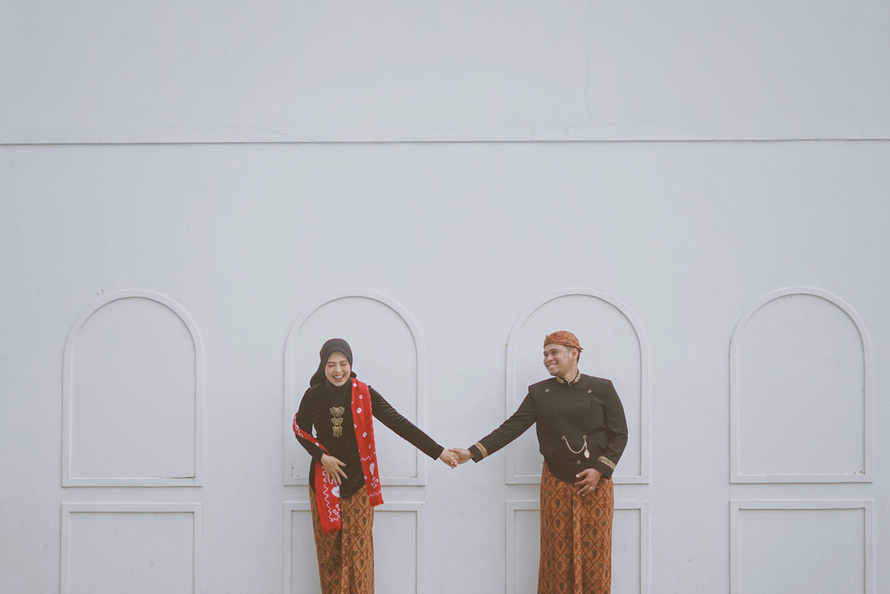 D7E5E084-8B82-4520-A382-334CFA16B449