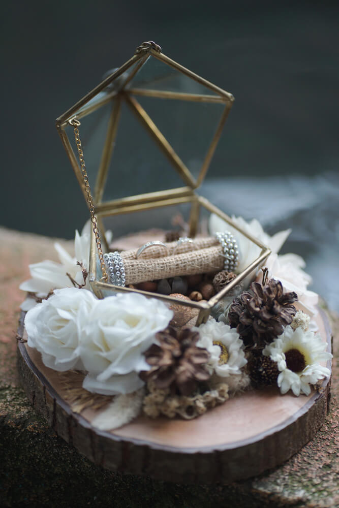 F687C7E2-558E-4C8C-9D27-4007F984FD33