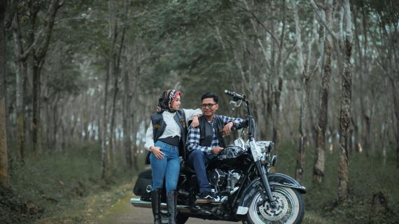 Reva & Devi | Glamour