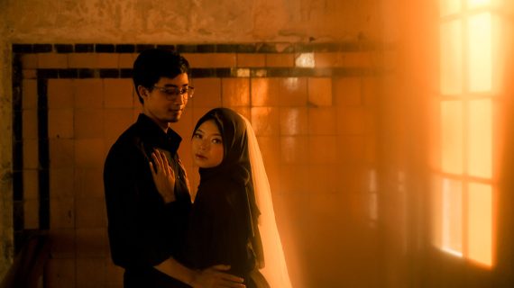 Listia & Fadjri | Glamour