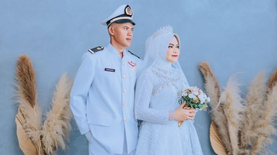 Yuri & Sunggoro | SAGE