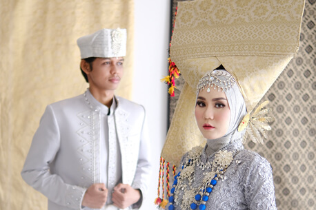 Mutia & Ikbal | mewa