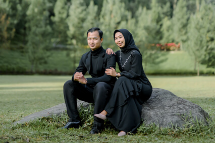 Pipit & Aji | Glamour