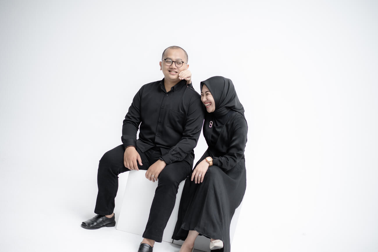 OUR MOMENT SEBELAH KANAN 4