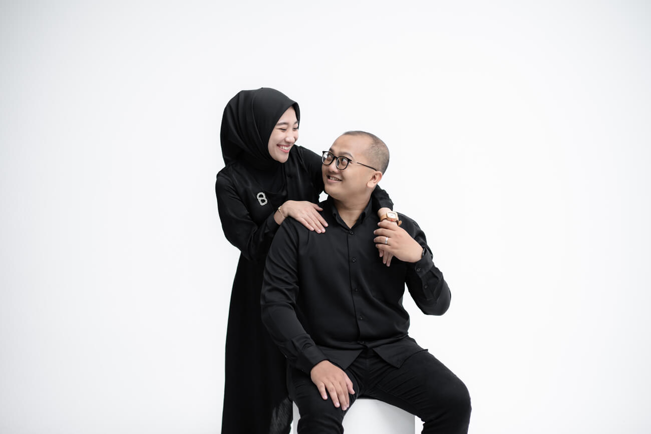 OUR MOMENT SEBELAH KIRI 1