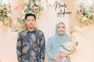 Niar & Adnan | Megan