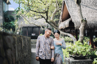 Seny & Restu | Glamour