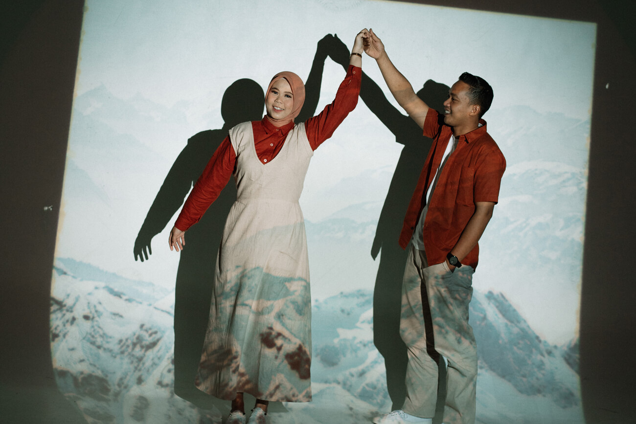 L.our moment berjalan 1