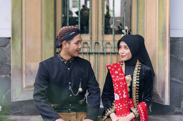Hanan & Evan | Glamour