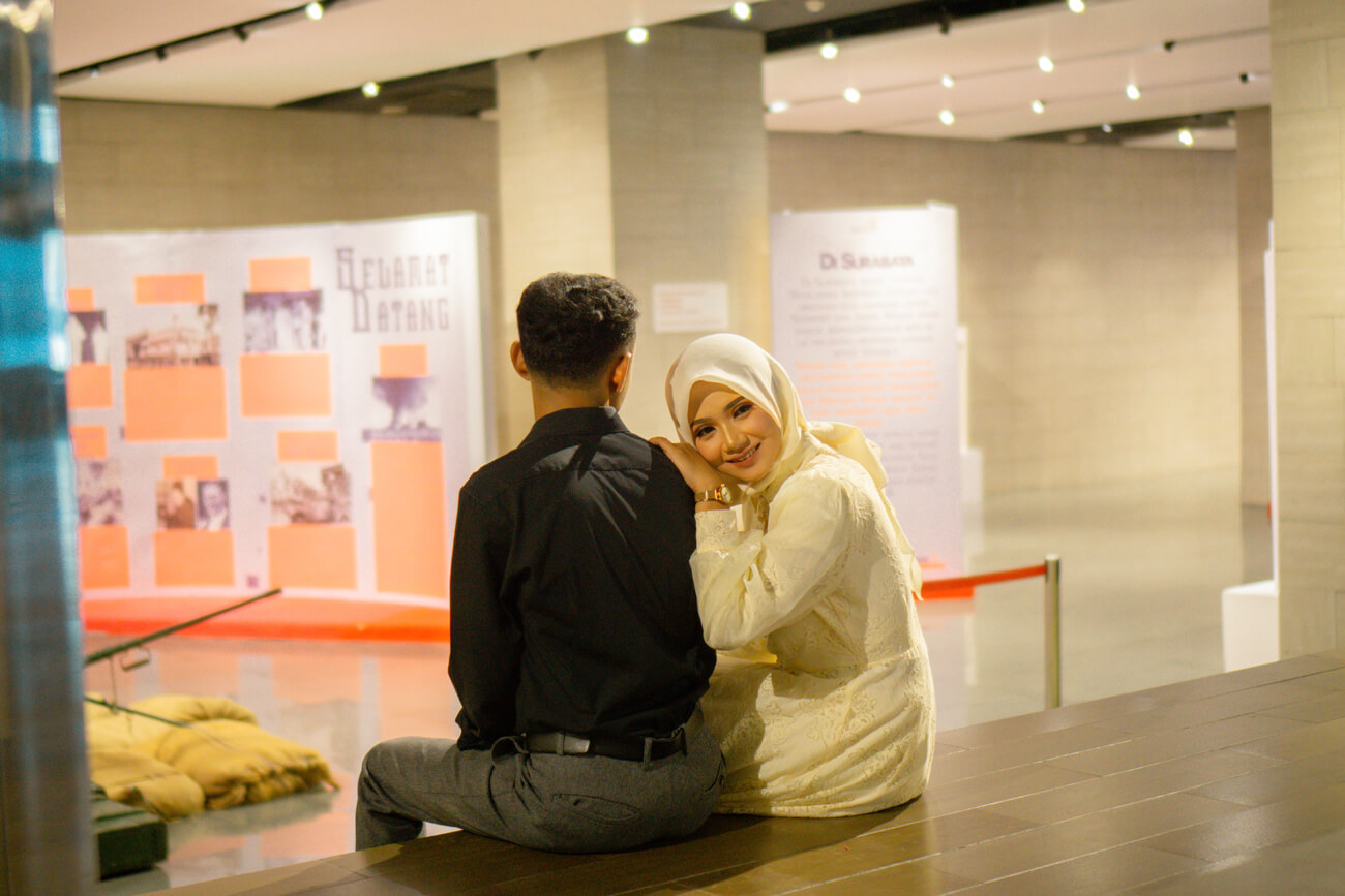 9.4 Gallery running slide