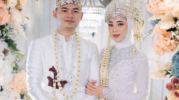 Vira & Dzaki  | Glamour