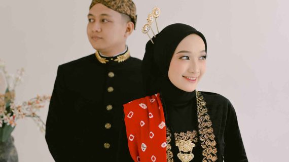 Nabila & Alfian | Megan