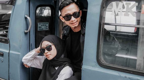 Astuti & Aswin | Glamour