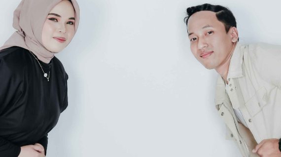 Nadya NR & Fitriyadi | Megan