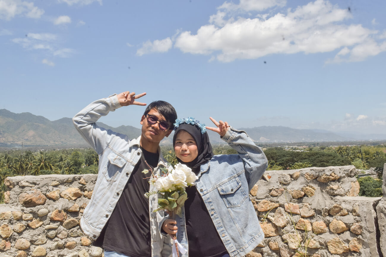 Our Gallery 6 bergerak