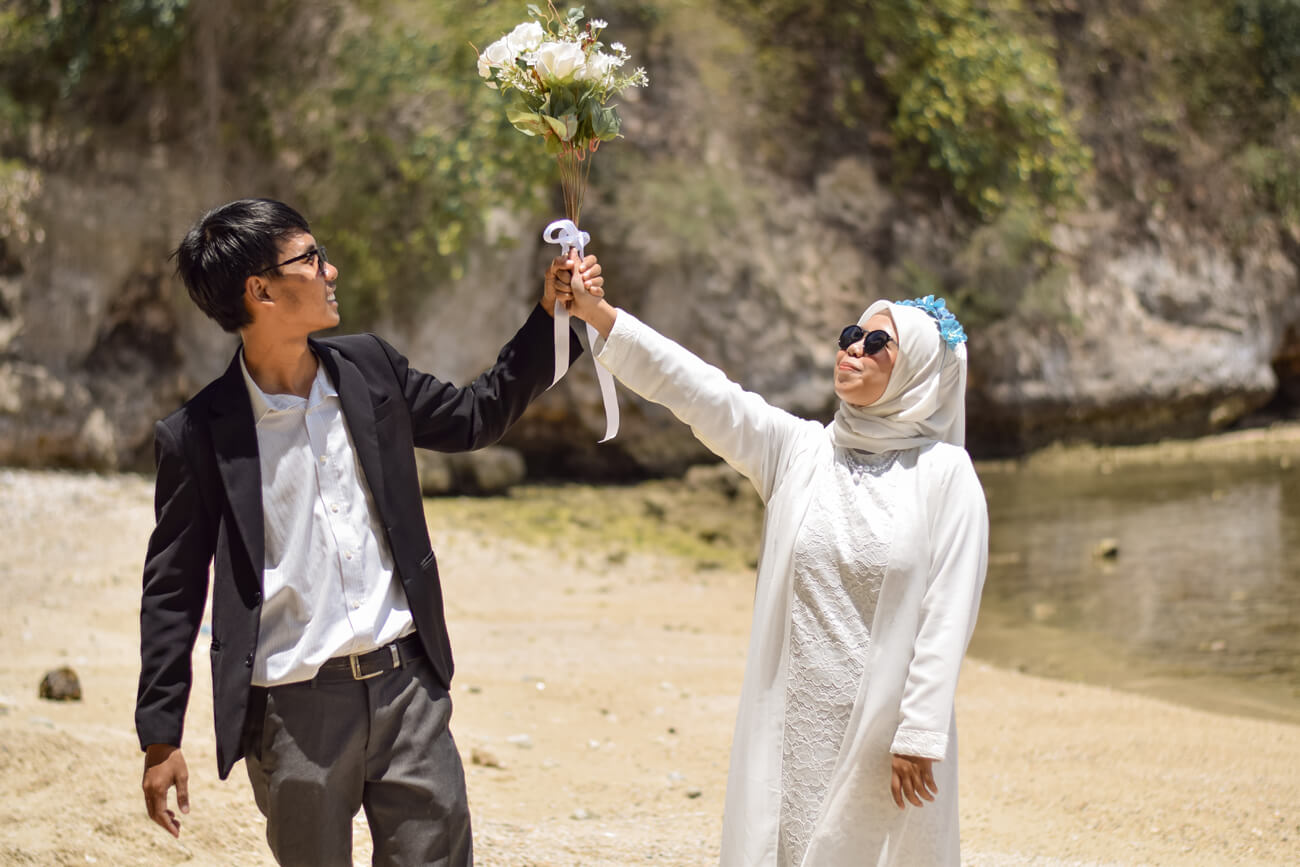 Our Gallery 7 bergerak