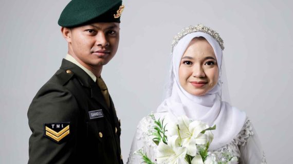 Ayu & Suhandi | SAGE