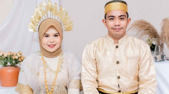 Desi & Syaiful | mewa