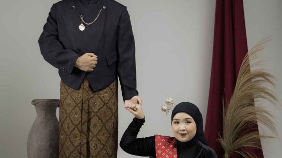 Mila & Fauzan | Megan