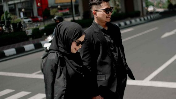 Siwi & Burhan | Glamour