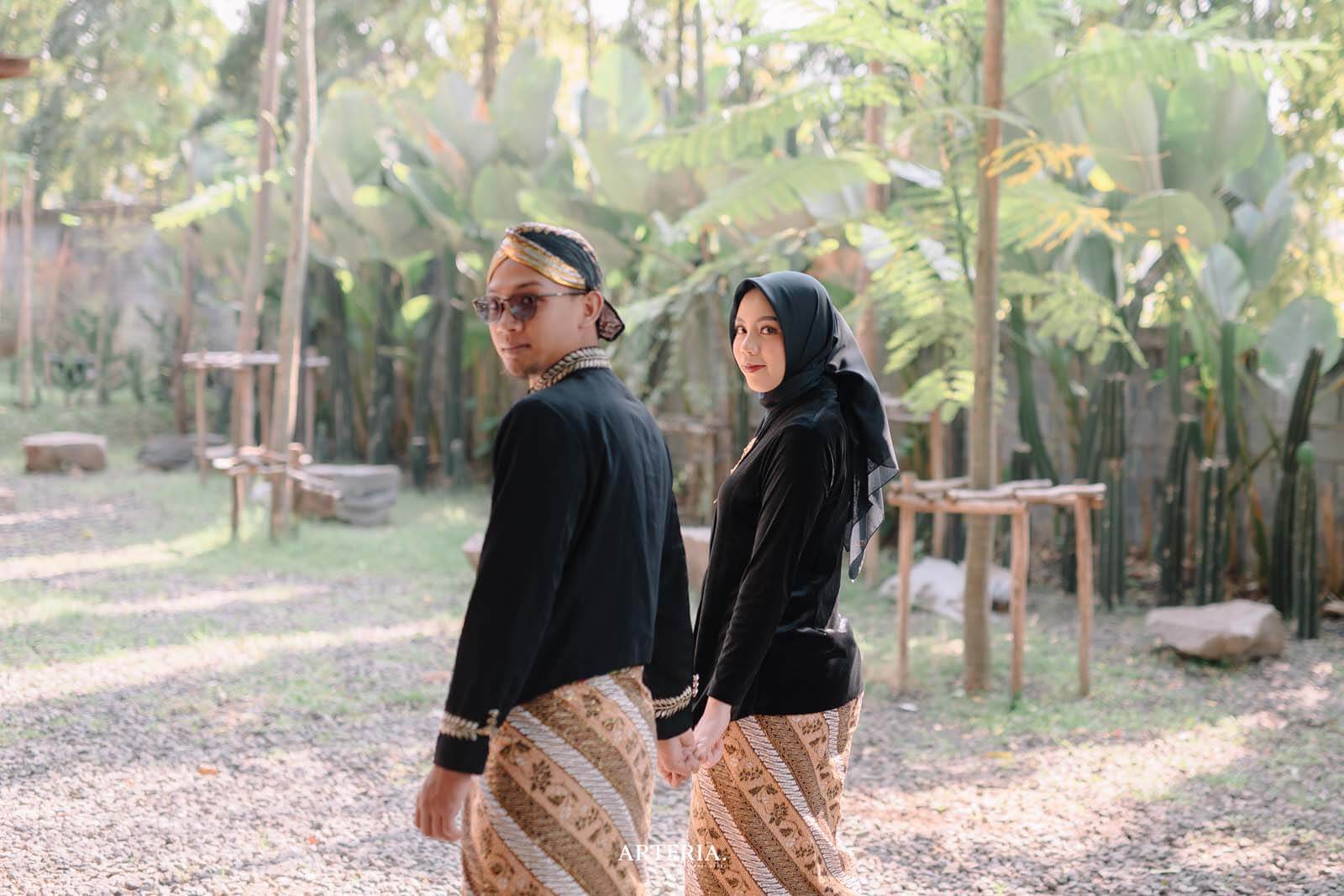 8. SLIDE 8 ke 4 (bawah)