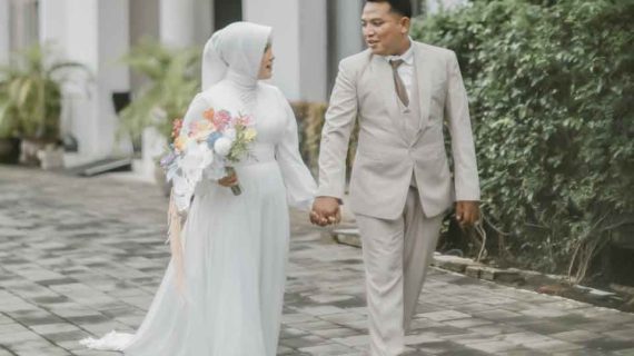 Hikmah & Akbar | Glamour