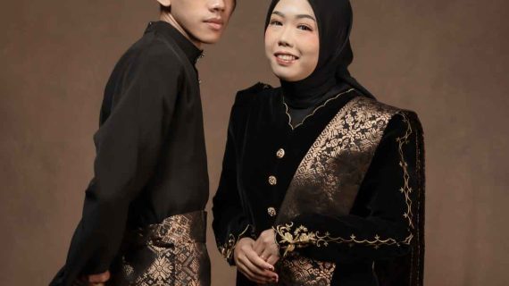 Nadila & Diky | Megan