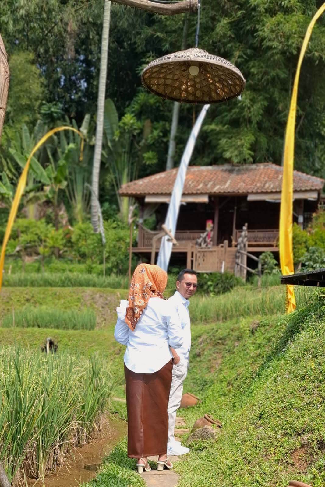 Picsart_24-07-13_20-58-57-276