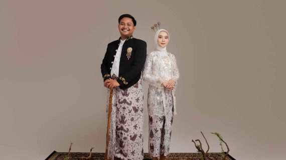 Deby & Bagas | Megan