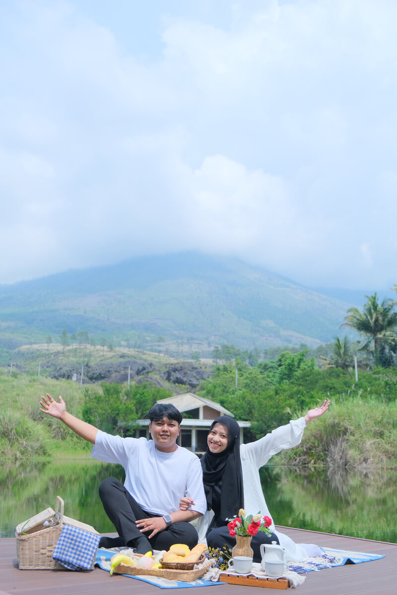 8efdf84d18428cca03fb0e7f25ae93d4