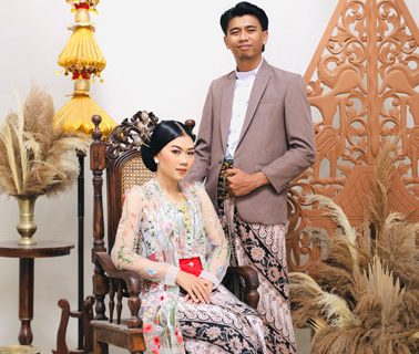 Desy & Budi | Glamour
