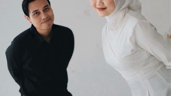 Astrid & Yunan | SAGE