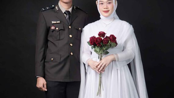 Ayu & Rizal | Glamour