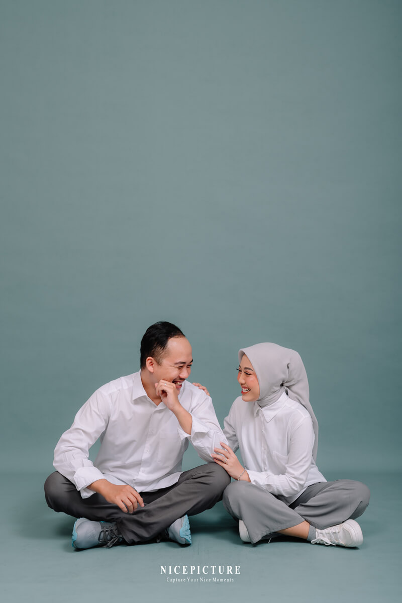 OUR GALLERY SLIDE(3)