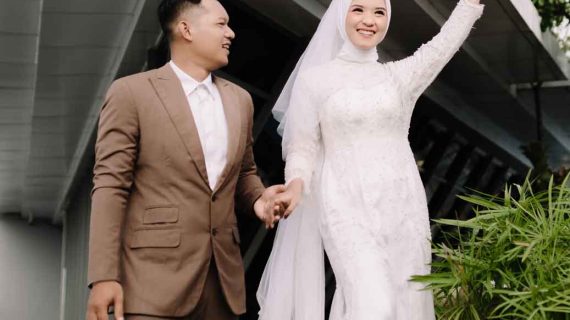 Fitroh & Damar | Glamour