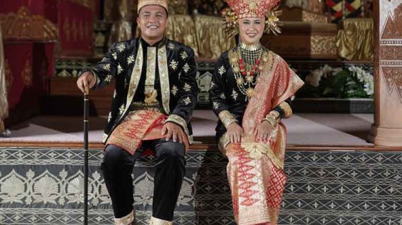 Fanny & Ferli | Amara