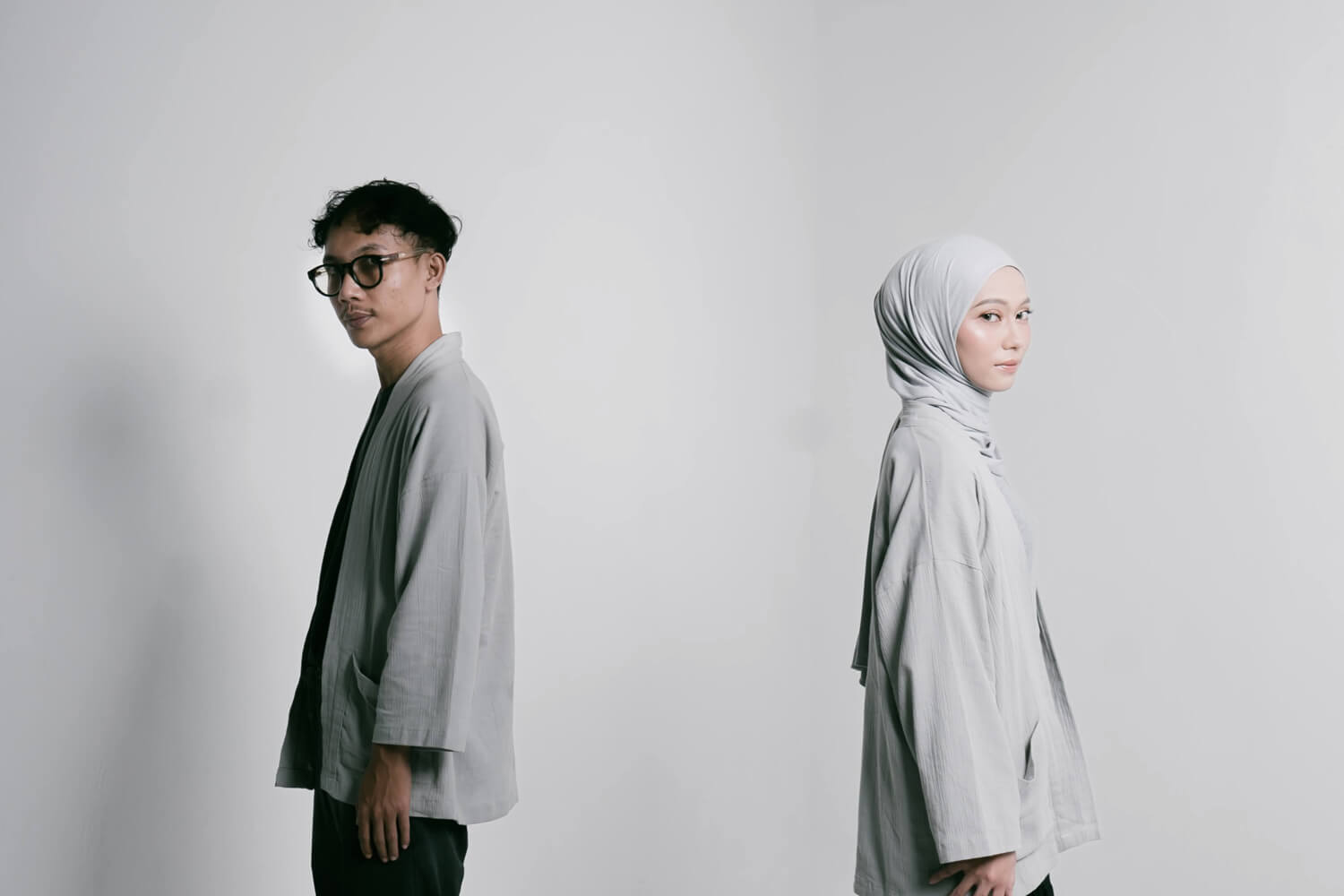 (A) 1 REVISI isi foto galeri kecil2 bawah gerak