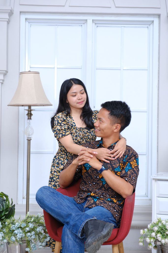 foto berjejer ke samping