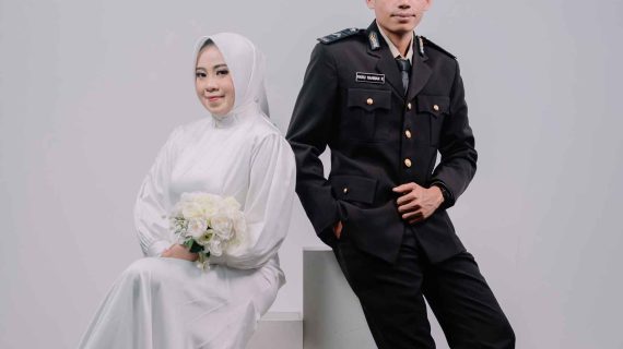 Dita & Fiki | ALLURE