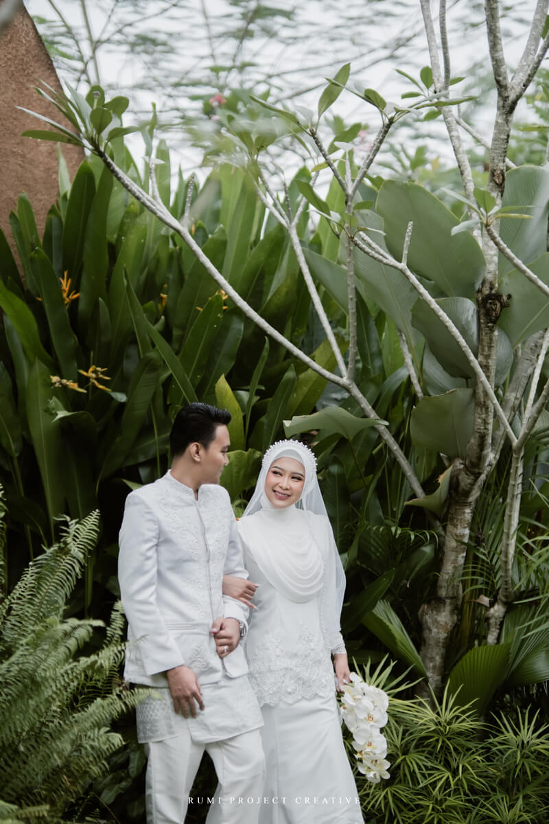 SLIDE 8 ( Gallery 4 )