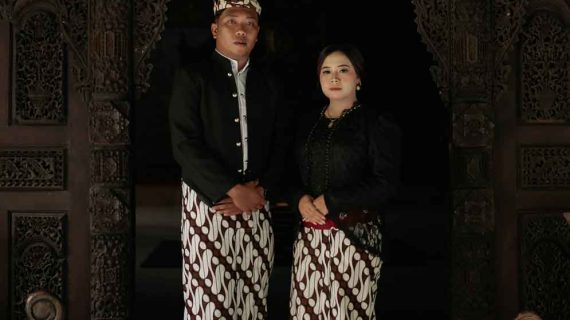 Adella & Deby | Amara