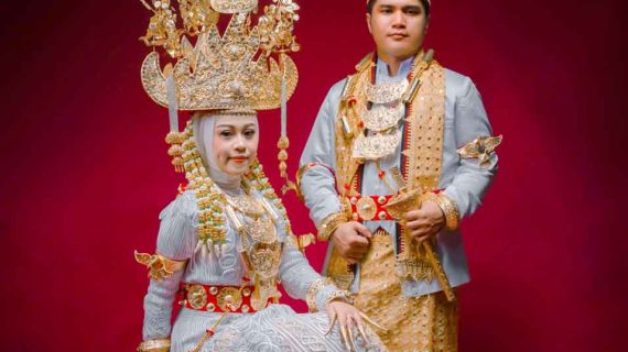 Raras & Adji | Glamour