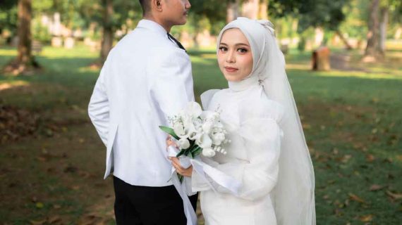 Resty & Riga | Amara